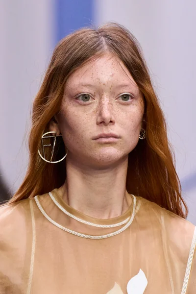 Look 56